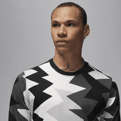 เสื้อยืดแขนยาวผู้ชาย Jordan Flight MVP