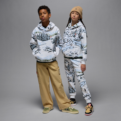 Jordan Brooklyn Fleece Big Kids' Holiday Pullover Hoodie