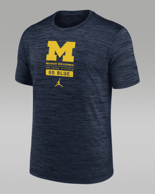 Мужская футболка Michigan Wolverines Campus Center Block Velocity Nike Dri-FIT College