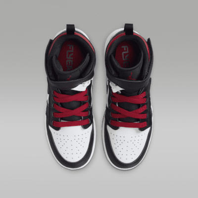 Air Jordan 1 Hi FlyEase Older Kids' Shoes. Nike IL