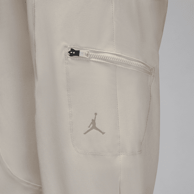 Jordan Sport Women's Tunnel Pants