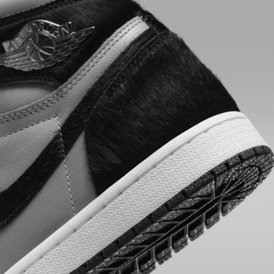 Air Jordan 1 Retro High Women's Shoes