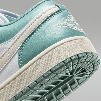 Air Jordan 1 Low Women's Shoes
