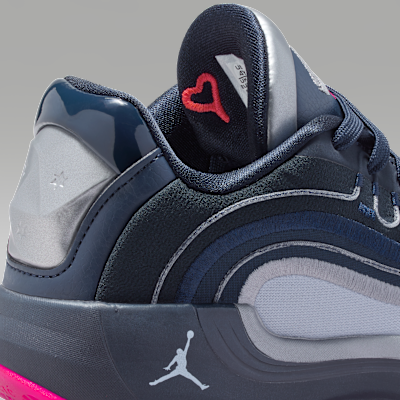 Luka 4 "Navidor" Big Kids' Basketball Shoes