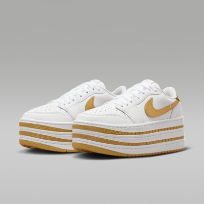 Кроссовки женские Jordan Air Jordan 1 Triple Stack SE