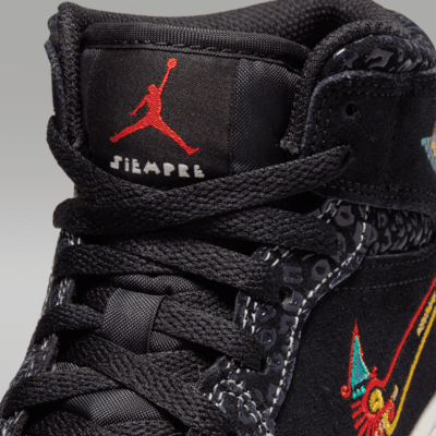 Air Jordan 1 Mid SE Big Kids' Shoes