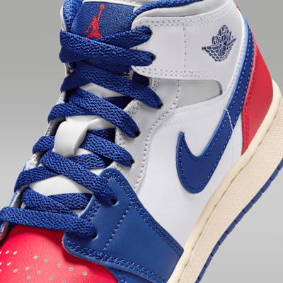 Air Jordan 1 Mid Big Kids' Shoes
