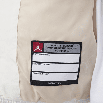 La chamarra acolchada de mayor densidad para niño talla grande Jordan