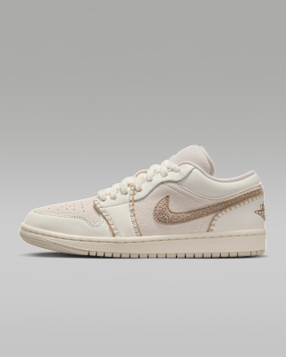 Unisex кроссовки Air Jordan 1 Low SE