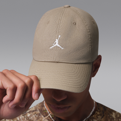 Jordan Club Kavisli Siperlikli Yumuşak Şapka