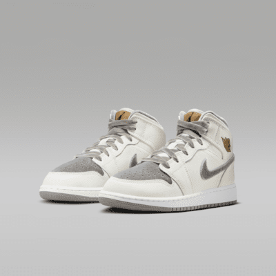 Air Jordan 1 Mid SE Schuh für ältere Kinder