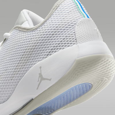 Tenis de básquetbol Luka 77