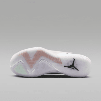 Luka 2 'Nebula' Basketball Shoes. Nike NL