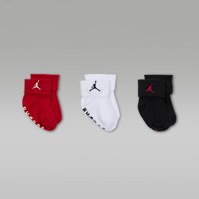 Jordan Essentials Baby Ribbed Gripper Socks (3 Pairs)