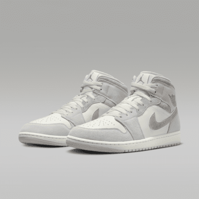 Tenis para hombre Air Jordan 1 Mid SE