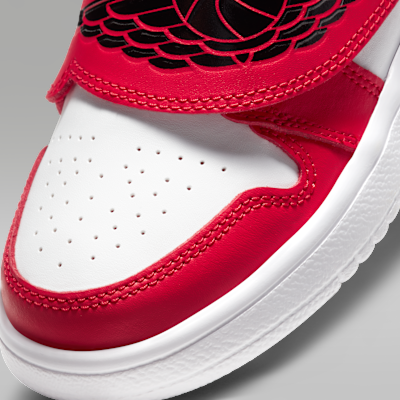 Sky Jordan 1 Younger Kids' Shoe
