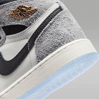 Air Jordan 1 High OG Big Kids' Shoes