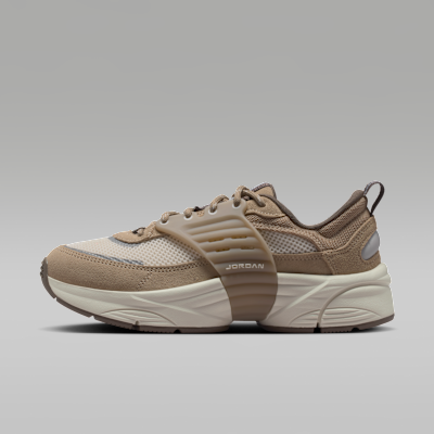 Jordan Trunner O/S รองเท้าผู้หญิง