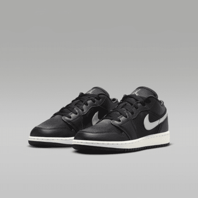 รองเท้าเด็กโต Air Jordan 1 Low SE