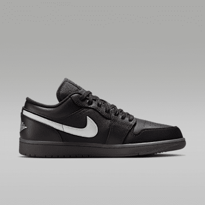 รองเท้าผู้ชาย Air Jordan 1 Low SE