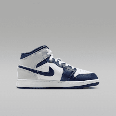 Air Jordan 1 Mid Genç Çocuk Ayakkabısı