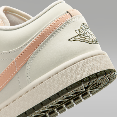 Jordan Air Jordan 1 Low Kadın Ayakkabısı görsel 8