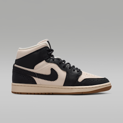 Jordan Air Jordan 1 Mid SE Kadın Ayakkabısı görsel 3