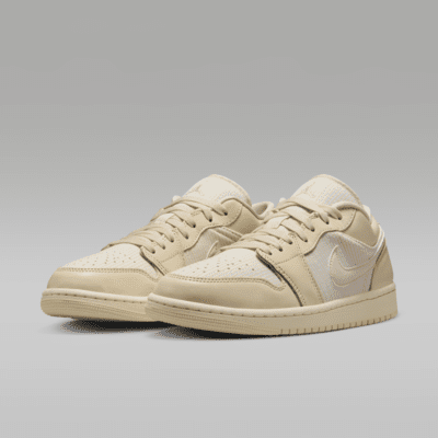 Chaussure Air Jordan 1 Low SE pour femme