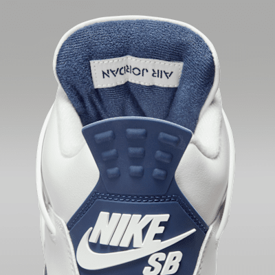 Calzado para hombre Nike SB x Air Jordan 4