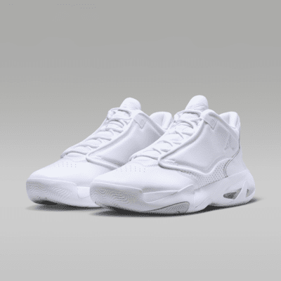 รองเท้าผู้ชาย Jordan Max Aura 4