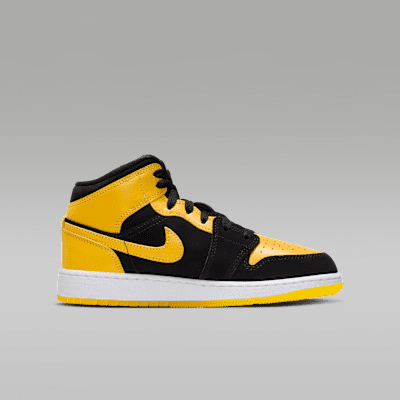 Tenis para niños grandes Air Jordan 1 Mid SE