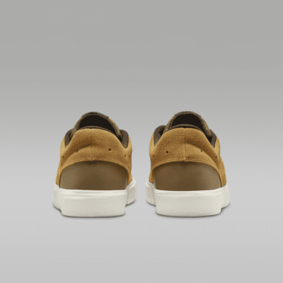 รองเท้าผู้ชาย Jordan Series ES