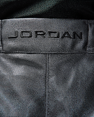 Jordan Brooklyn Cat Scratch