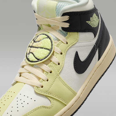Air Jordan 1 Mid SE Women's Shoes