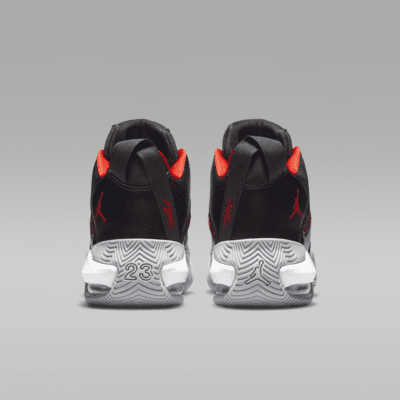 Jordan Stay Loyal 鞋款