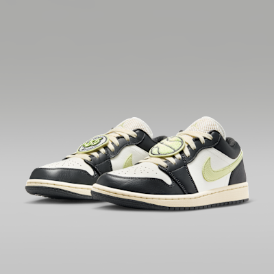 Air Jordan 1 Low SE Women's Shoes