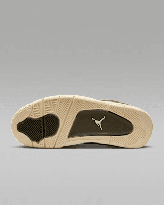 Air Jordan 4 RM