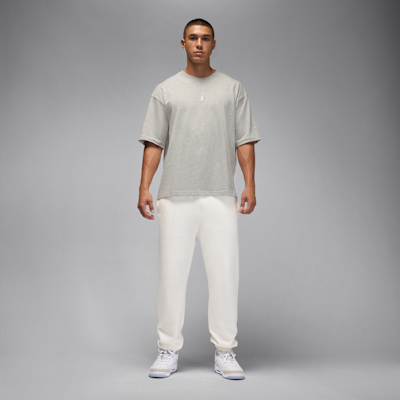 Jordan Flight Essentials Men's Oversized T-Shirt