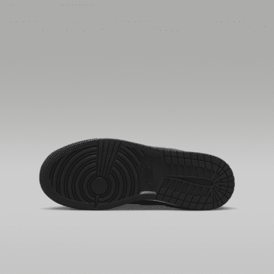 Air Jordan 1 Low Older Kids' Shoes