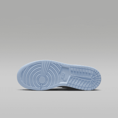 Air Jordan 1 Mid Older Kids' Shoe
