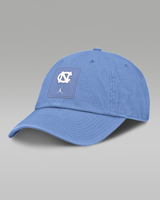 Женские North Carolina Sideline Gameday Club Jordan Brand College Adjustable Hat