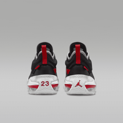 รองเท้าเด็กโต Jordan Stay Loyal 2