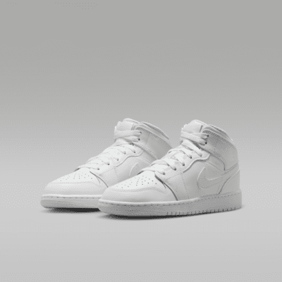Jordan 1 Mid Older Kids' Shoes