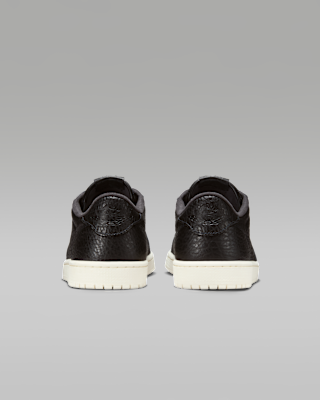 Air Jordan 1 Retro 低筒