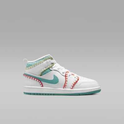 ジョーダン 1 MID SE キッズシューズ