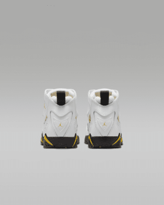 Jordan True Flight Younger Kids Shoes. Nike CH