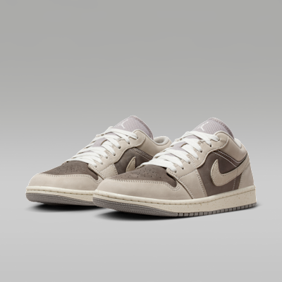 Tenis para mujer Air Jordan 1 Low SE