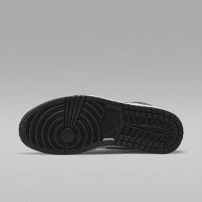 Air Jordan 1 Retro High OG Men's Shoes. Nike IN