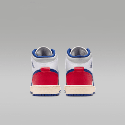 Air Jordan 1 Mid Big Kids' Shoes