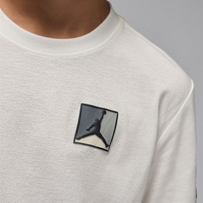 Jordan Essentials Big Kids' Baseline Long Sleeve T-Shirt